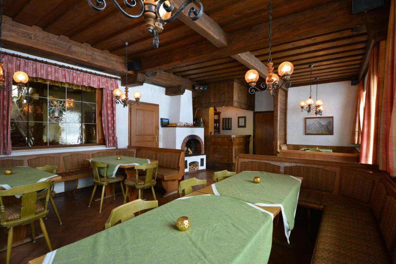 לינה וארוחת בוקר גרוסארל Haus Alpina By Chatel Reizen מראה חיצוני תמונה